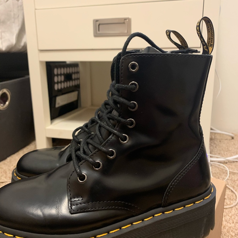 *SOLD* NEW Jadon Dr Martens - Picture 3 of 8